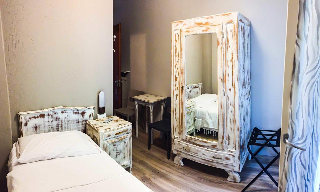 Albergo La Pace Pradleves Exterior foto